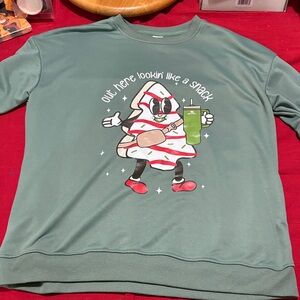 NWOT CHRISTMAS SWEATSHIRT